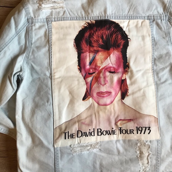 NWT Cotton On BOWIE Unisex Distressed Denim Jacket - Picture 2 of 16